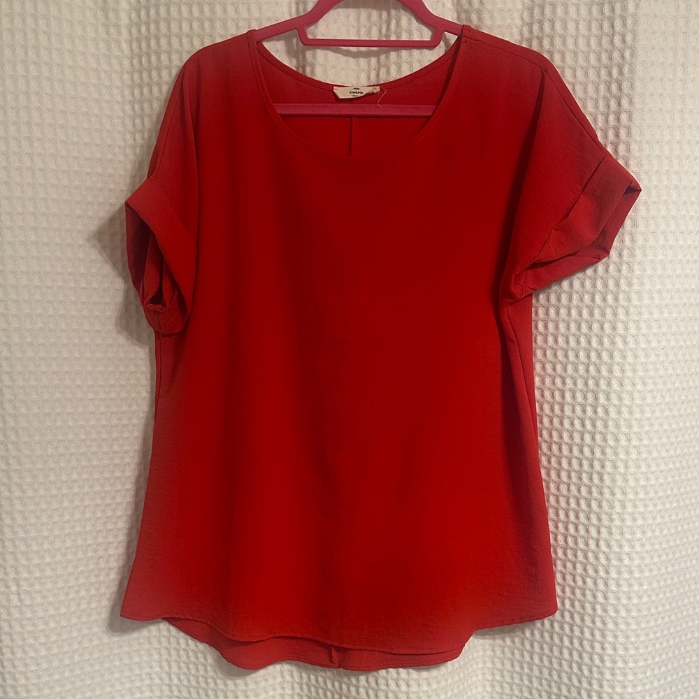 Entro Vibrant Red Short Sleeve Top